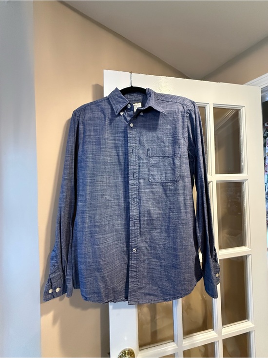 Club Room Other - Club Room Men's Chambray Blue Button-Down Shirt